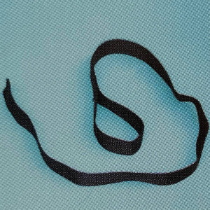 Image de la sangle noir 25mm + gance.