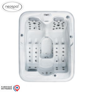 Spa Bailey - 3 places.