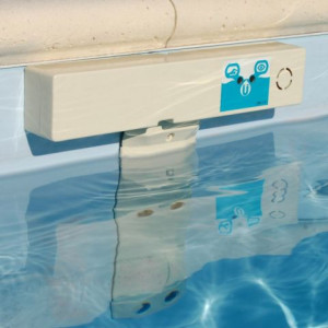 Image d'une alarme discrète installé sur une piscine.