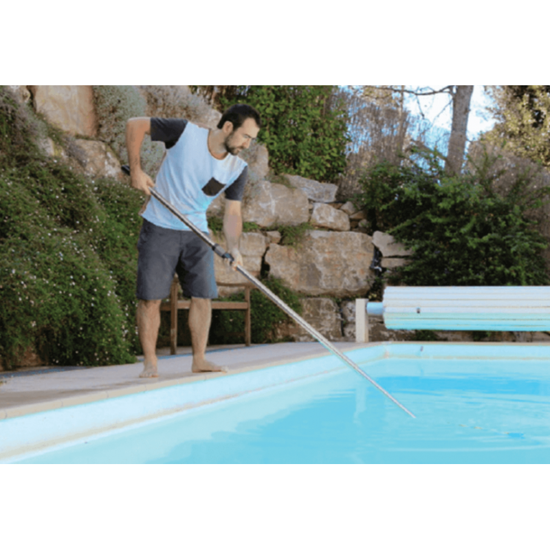 Image de l'aspirateur Cleaner en utilisation.